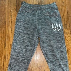 Nike Dri-Fit jogger capris
